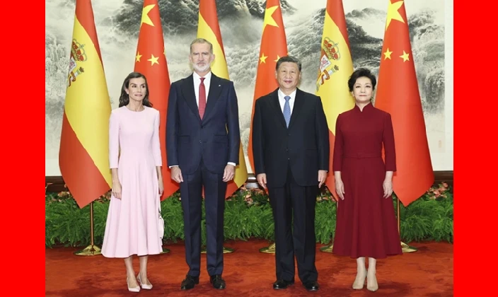 习近平会见西班牙国王费利佩六世