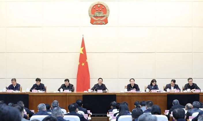 省政府第九次全体会议强调 抓好学习和落实这两件大事 不断开创高质量发展新局面