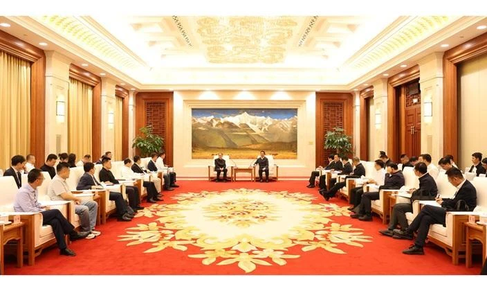 中国上市公司协会商业航天与低空经济专业委员会成立大会暨投资云南·产融对接会在昆举行 共拓多元应用场景 共促新兴产业发展