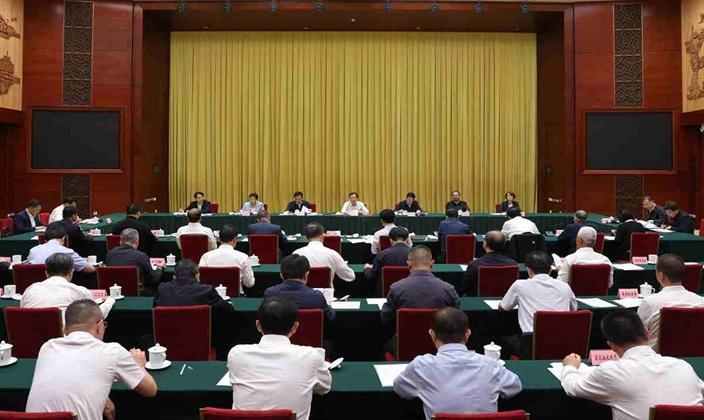 省委常委会召开会议 认真学习贯彻习近平总书记重要讲话重要指示精神