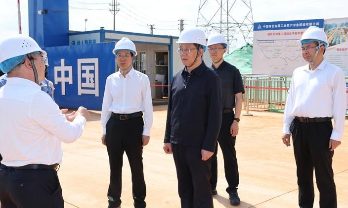 王予波在文山州调研时强调 全力以赴稳增长稳产业稳企业稳投资