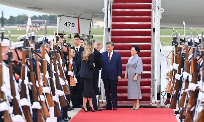 习近平抵达华盛顿对美国进行国事访问